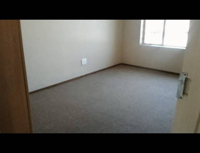 2 bed property to rent in REYNO RIDGE